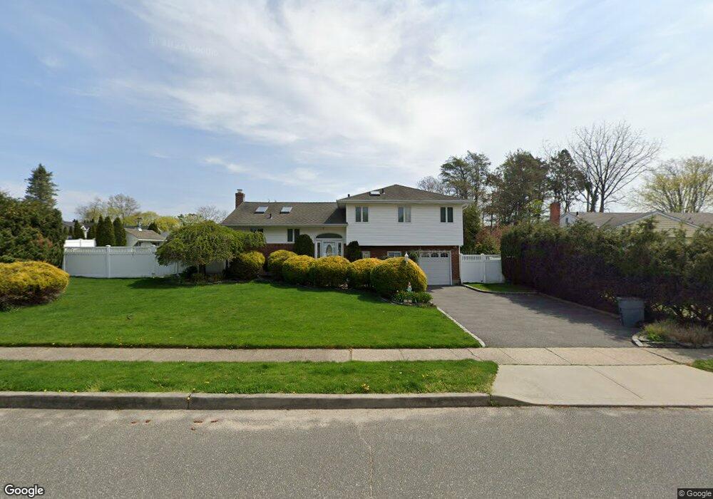 1 Ott Place, ComMacK, NY 11725 - photo 1