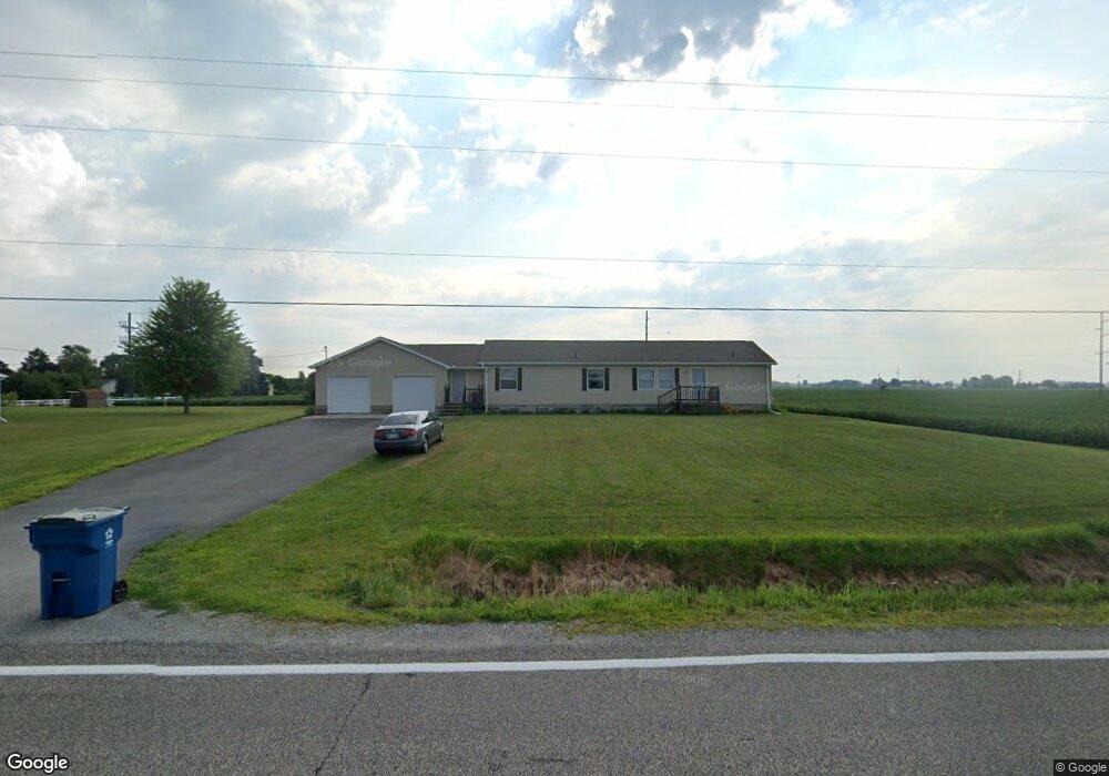 2555 S Mackinaw Rd, Kawkawlin, MI 48631 - photo 1
