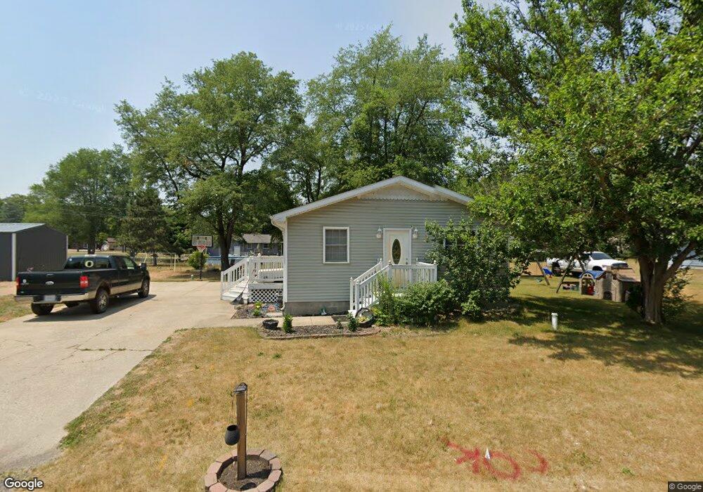 8209 N Apache Ave, Walkerton, IN 46574 - photo 1