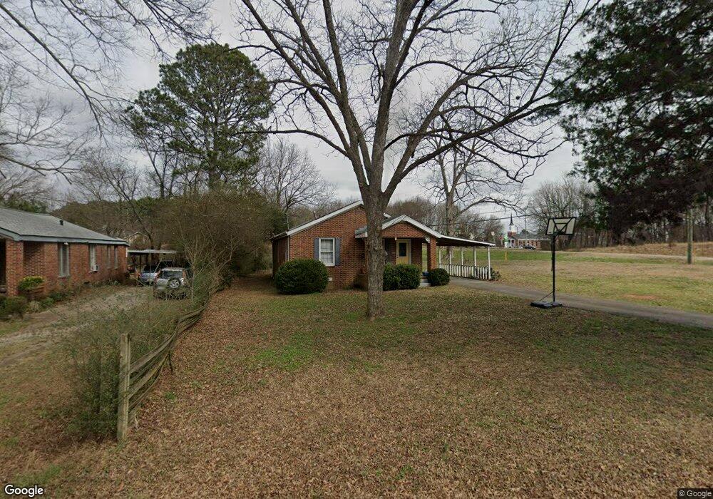 100 Freeman Cir, Athens, GA 30601 - photo 1