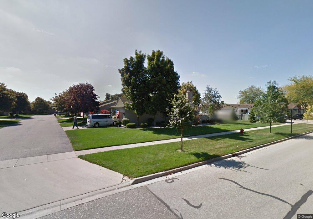 68 Pine Grove Dr, Frankenmuth, MI 48734 - photo 1