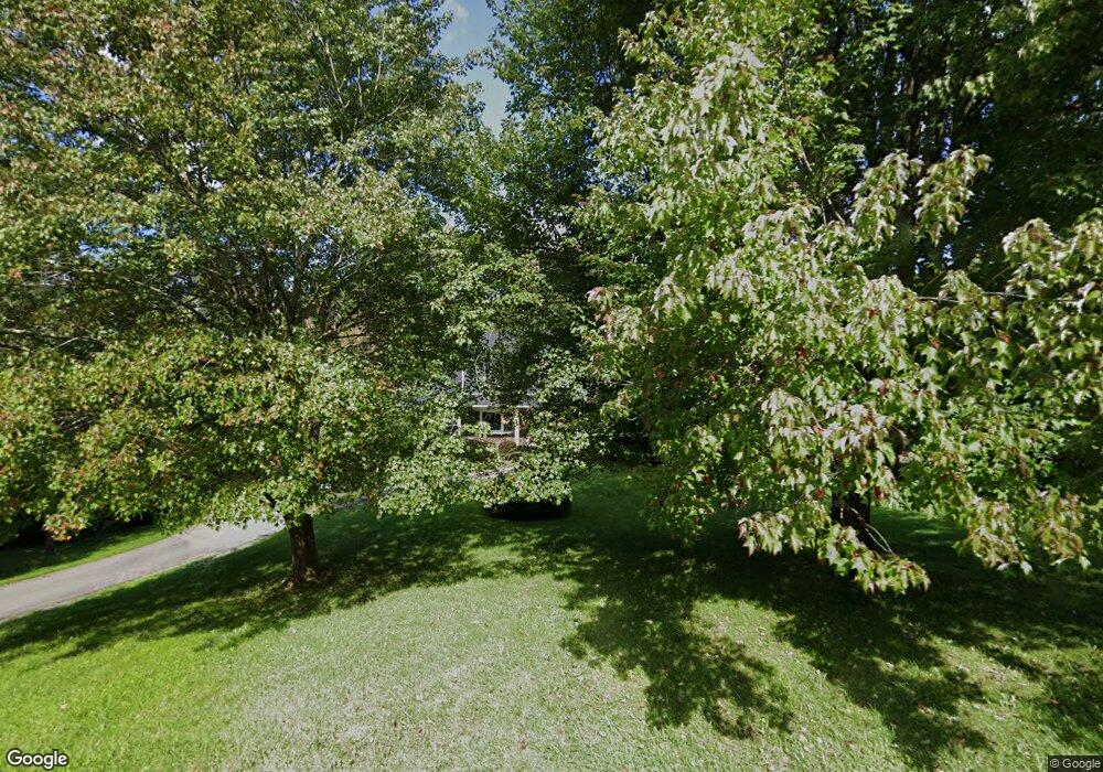 10 Saddleridge Rd, New Fairfield, CT 06812 - photo 1