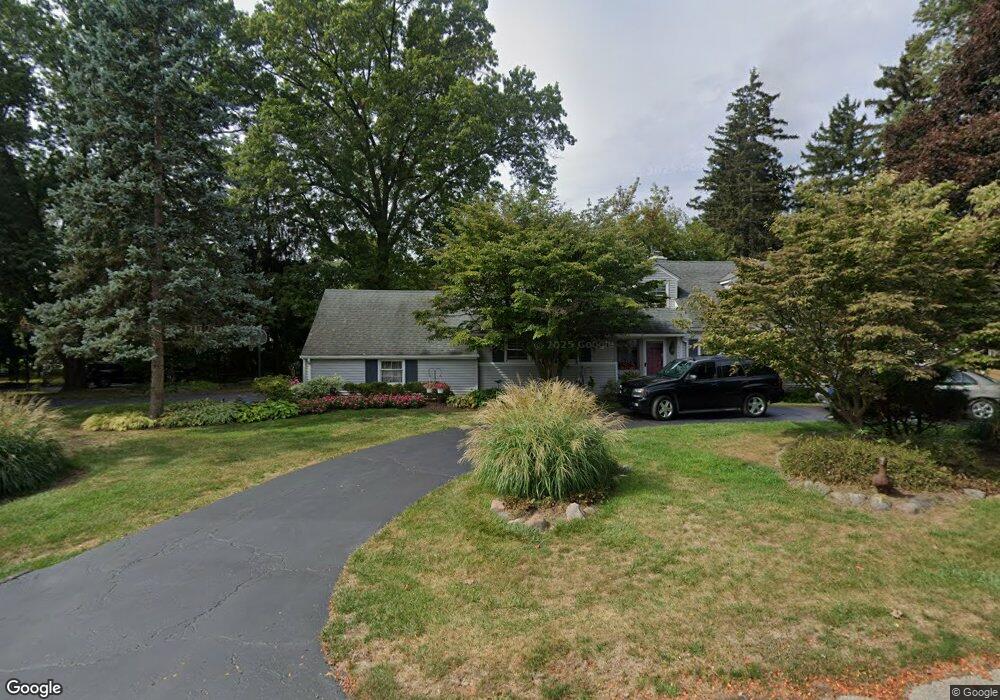 6360 Sheringham Rd, Bloomfield Hills, MI 48301 - photo 1