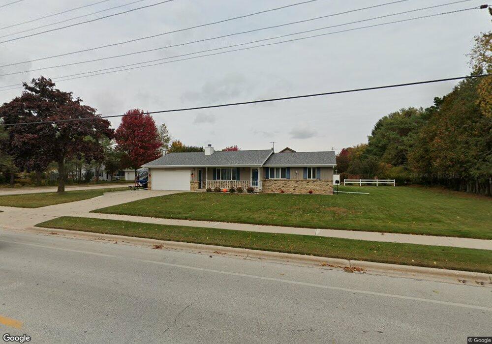 2904 45th St, Two Rivers, WI 54241 - photo 1