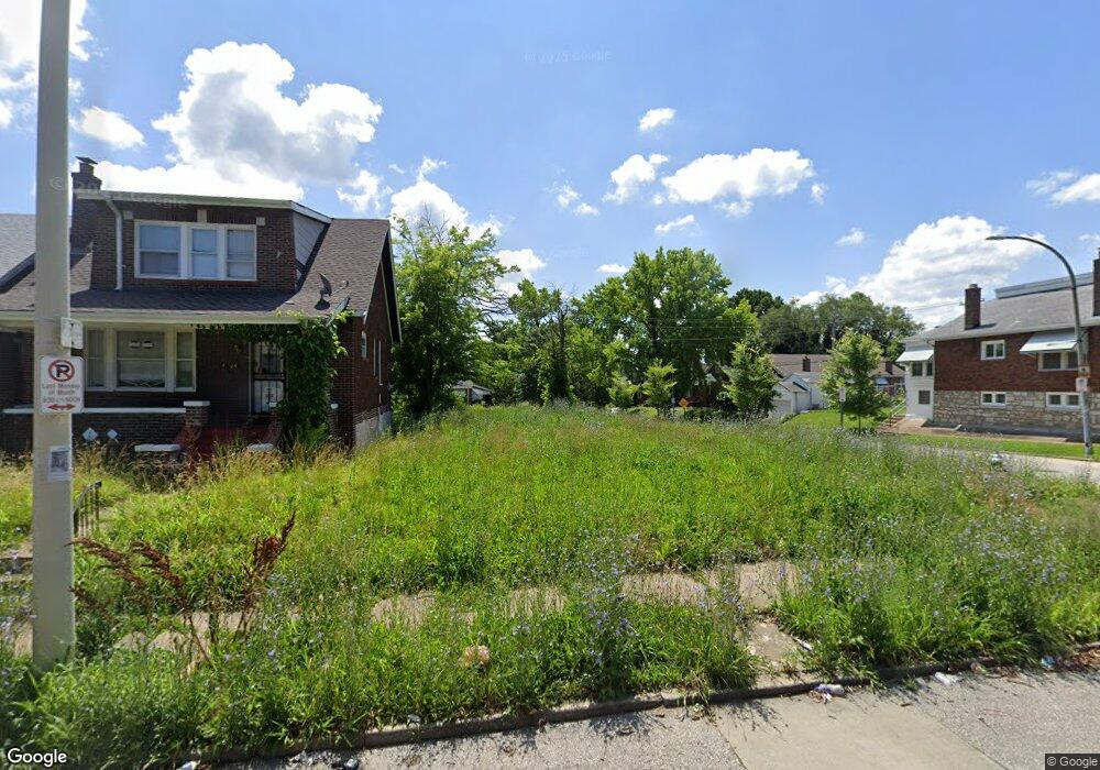 4200 Shreve Ave, Saint Louis, MO 63115 - photo 1