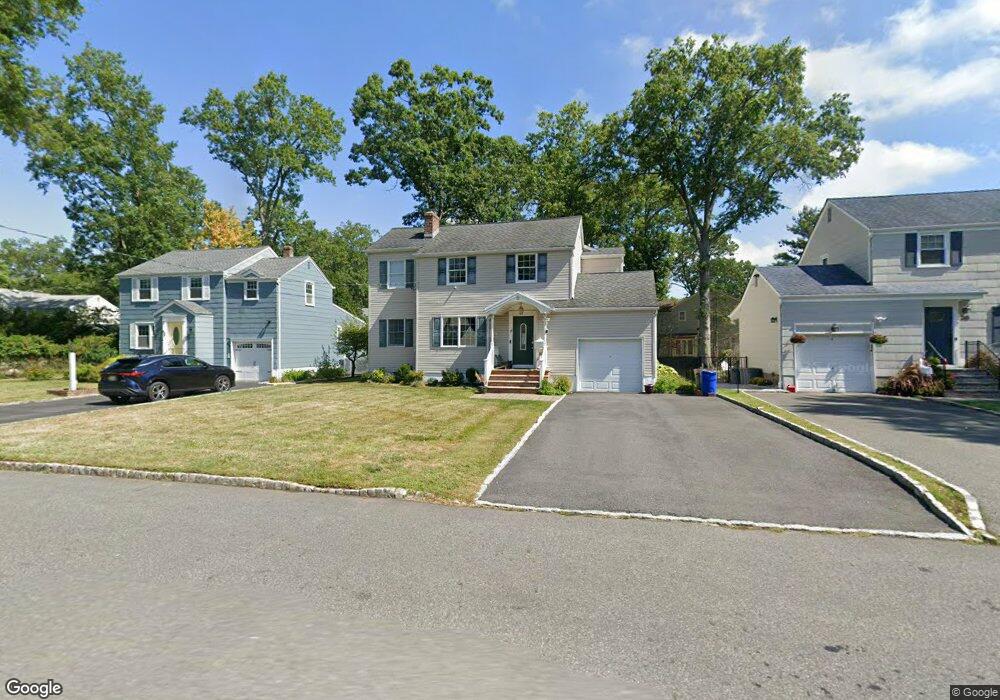 38 Concord Dr, Livingston, NJ 07039 - photo 1