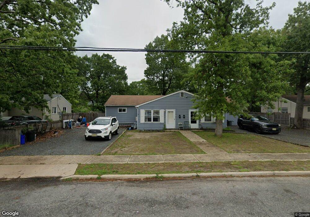 613 Maple St unit 615, Lakehurst, NJ 08733 - photo 1