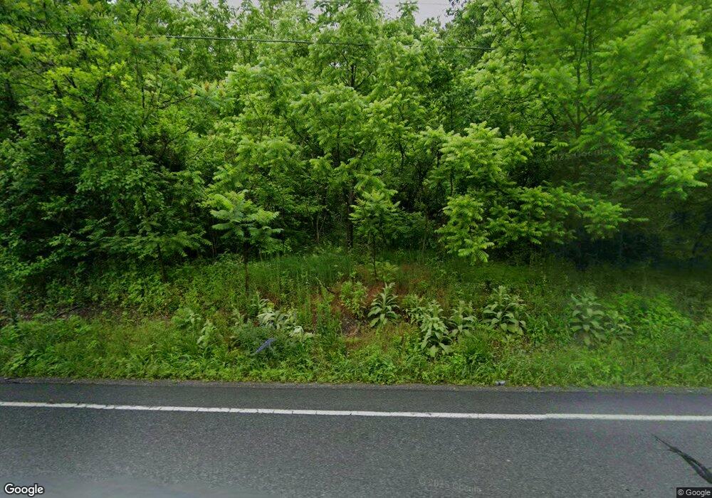 249 Mulberry Dr, Walnutport, PA 18088 - photo 1