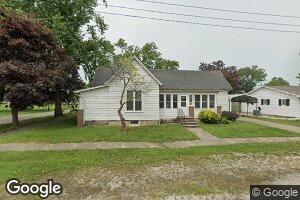 205 S Park St, Findlay, IL 62534