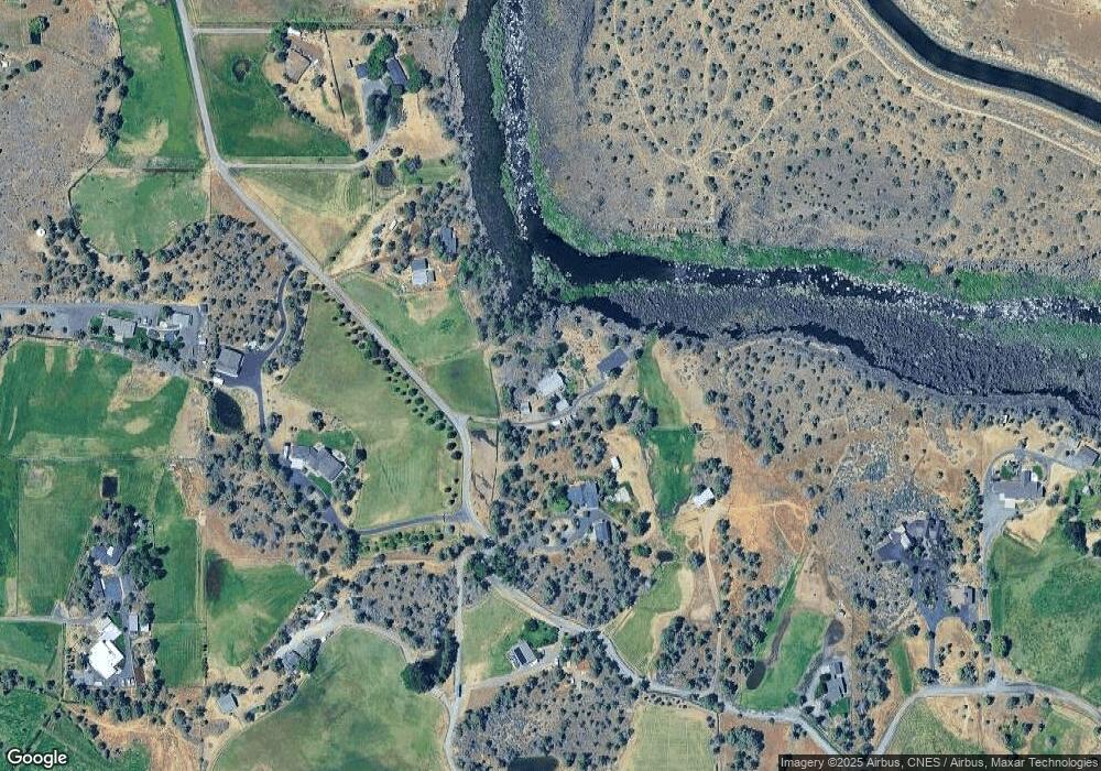 9750 NE Smith Rock Loop, Terrebonne, OR 97760 - photo 1