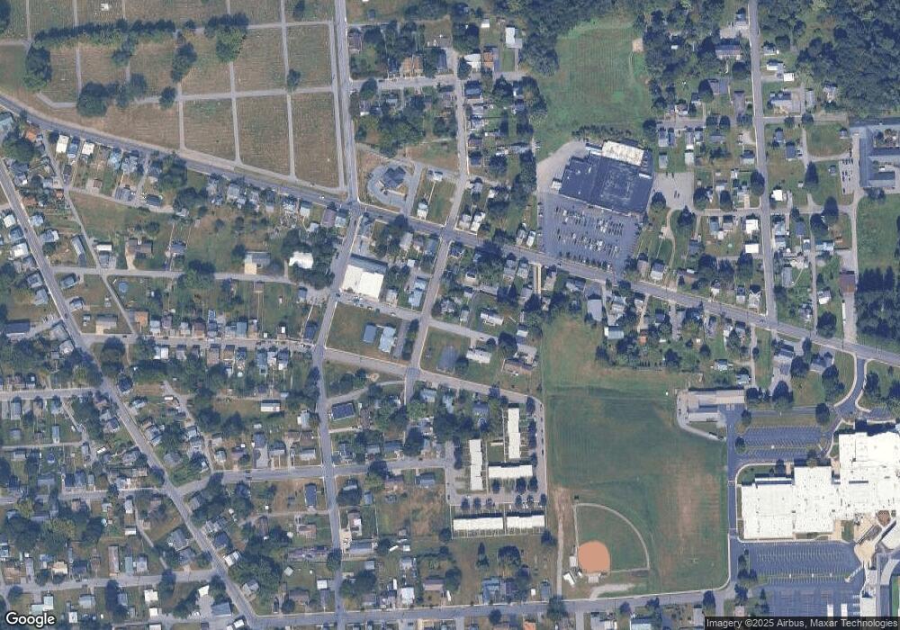 403 Beaver St, Milton, PA 17847 - photo 1