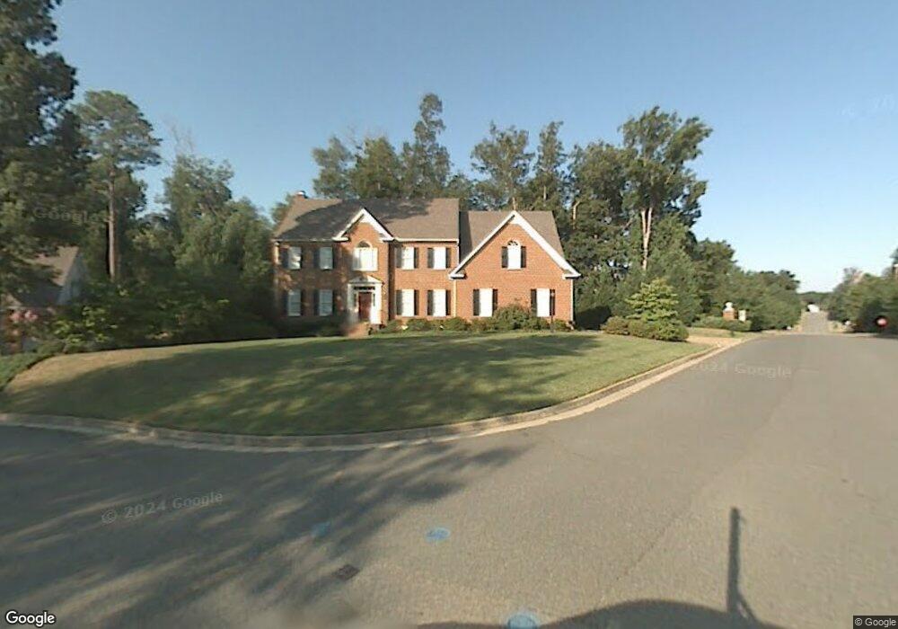 9721 Colony Bluff Dr, Henrico, VA 23238 - photo 1