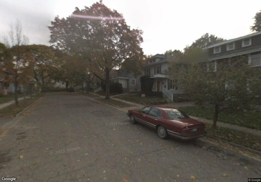 809 Bancroft Ct, Lansing, MI 48915 - photo 1