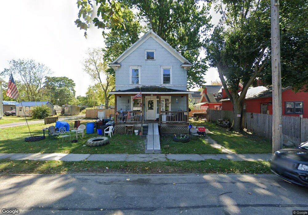 393 Chestnut St, Marion, OH 43302 - photo 1