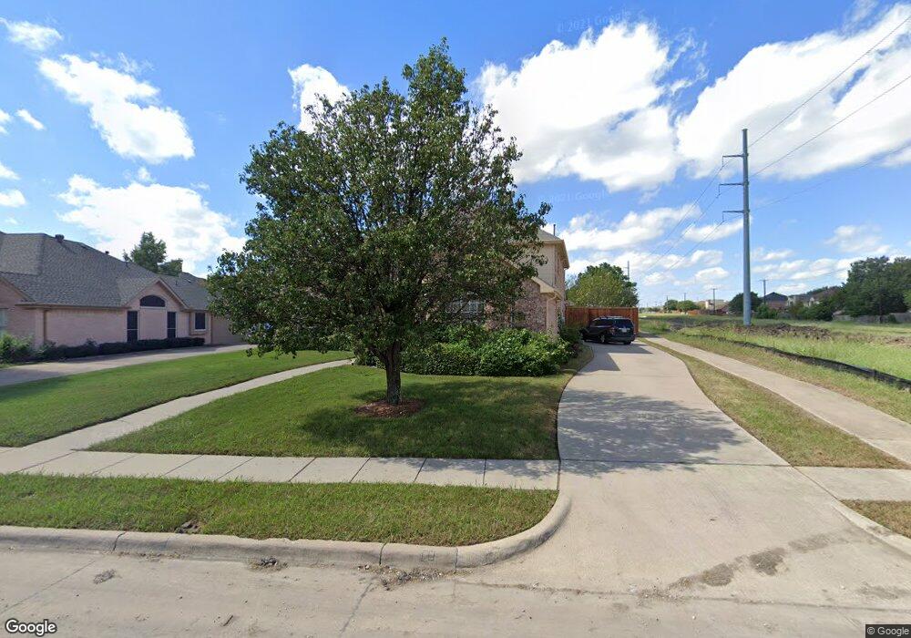 401 Hawthorne Dr, Murphy, TX 75094 - photo 1