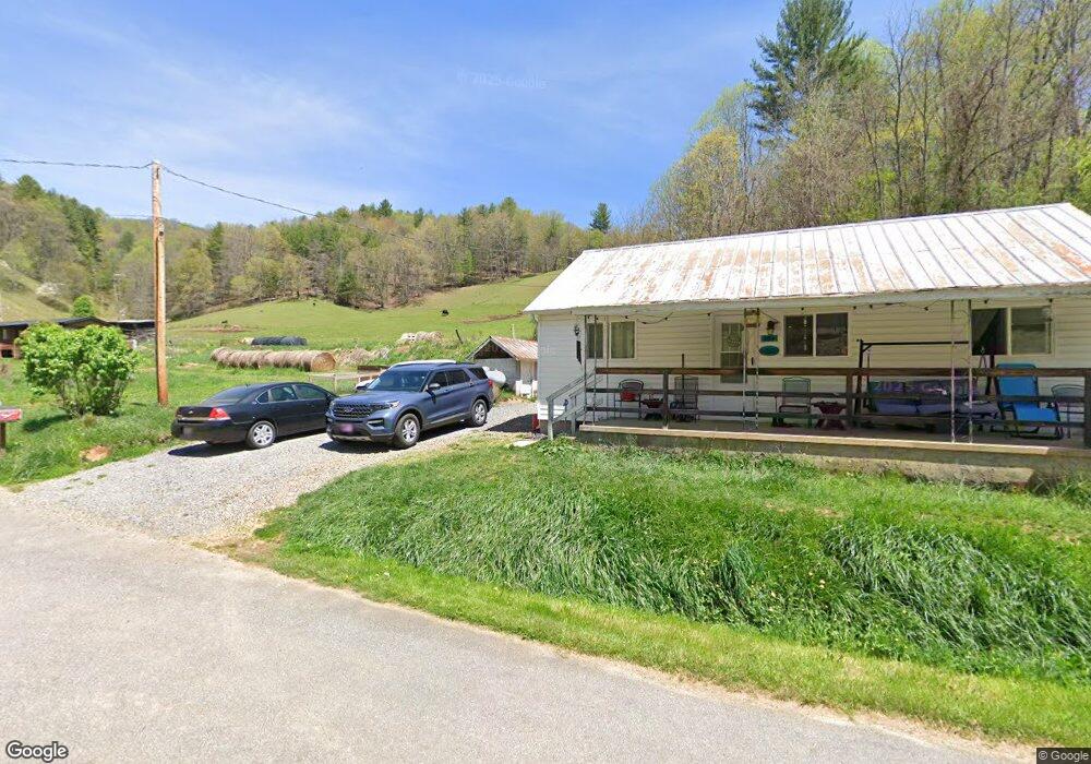 443 Deacon Rd, Burnsville, NC 28714 - photo 1