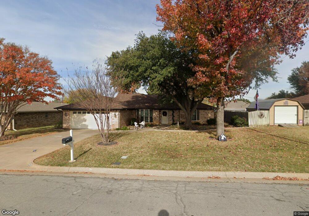 8609 Kirk Ln, North Richland Hills, TX 76182 - photo 1