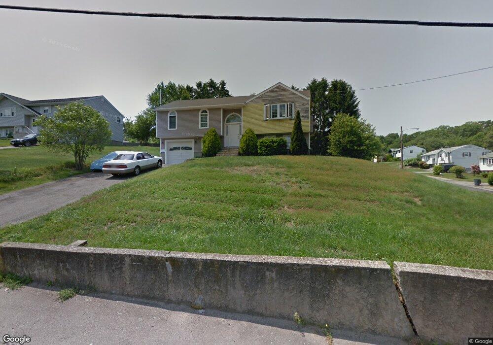 6 Lori Ln, Randolph, MA 02368 - photo 1