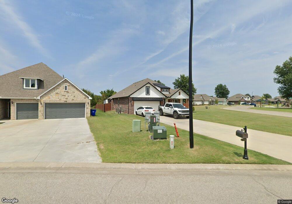 31629 E 64th St S, Broken Arrow, OK 74014 - photo 1