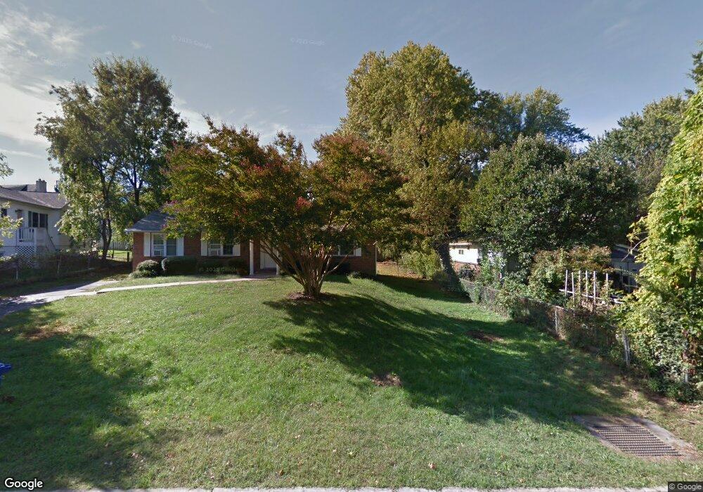 2821 Preston Ave, Alexandria, VA 22306 - photo 1