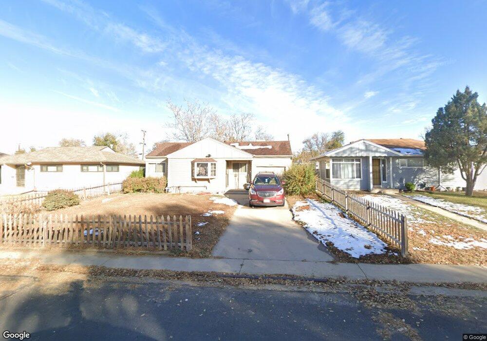 2240 Florence St, Aurora, CO 80010 - photo 1