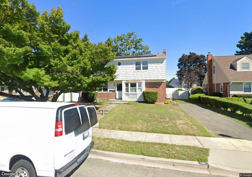 330 Coleridge St, Levittown, NY 11756 - photo 1