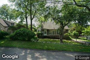 18 Forest St, Closter, NJ 07624