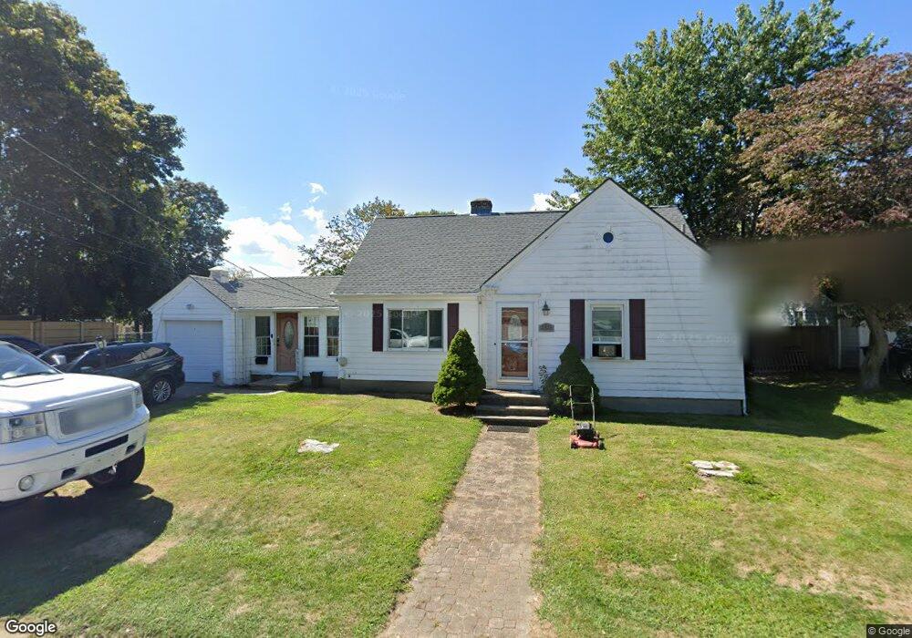 49 Newfield Ave, Warwick, RI 02888 - photo 1