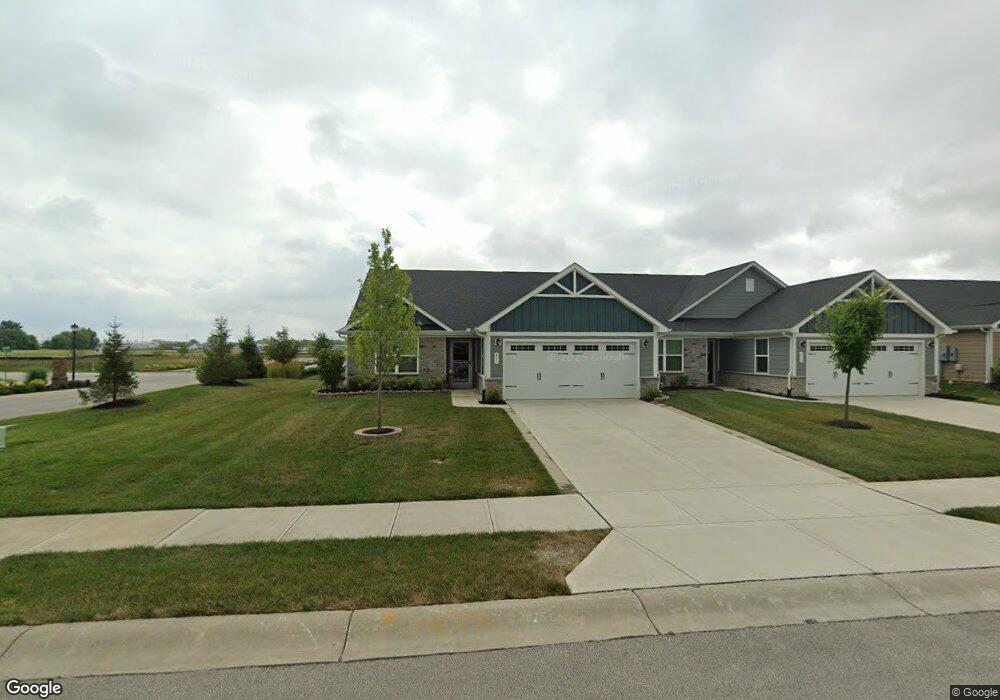 157 Gnarled Oak Ln, Whiteland, IN 46184 - photo 1