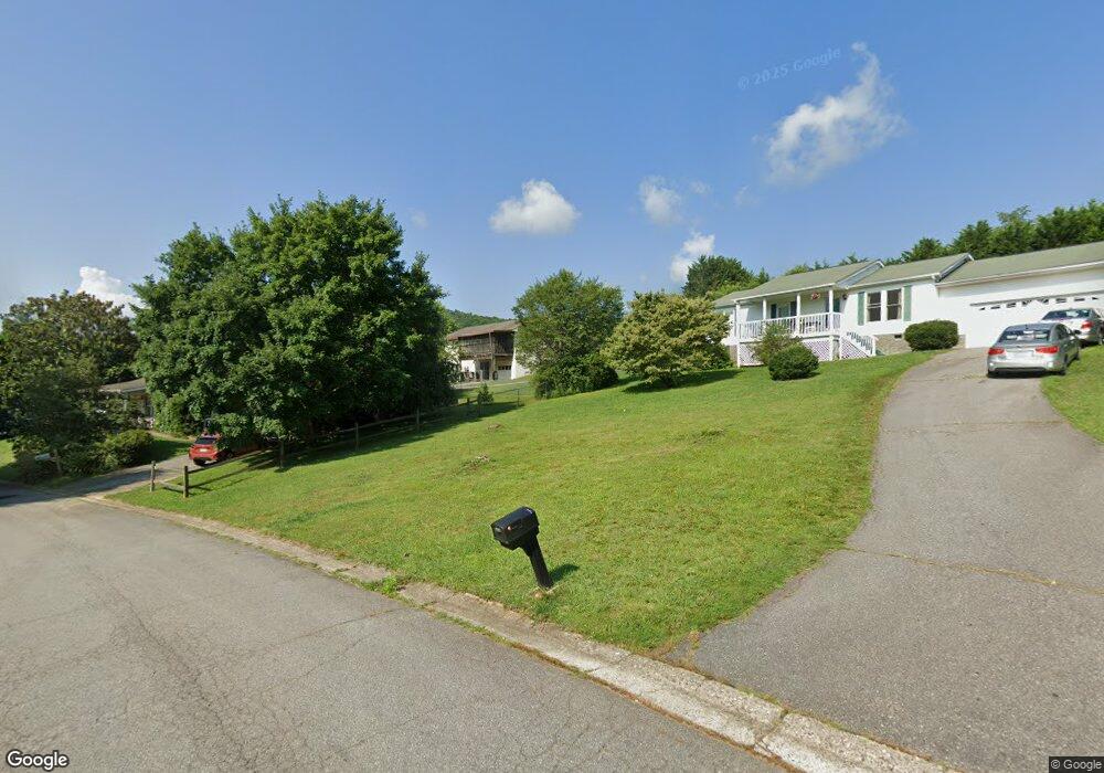 22 Sydney Ln, Asheville, NC 28806 - photo 1