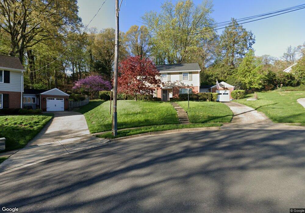 1505 Middlebury Dr, Alexandria, VA 22307 - photo 1