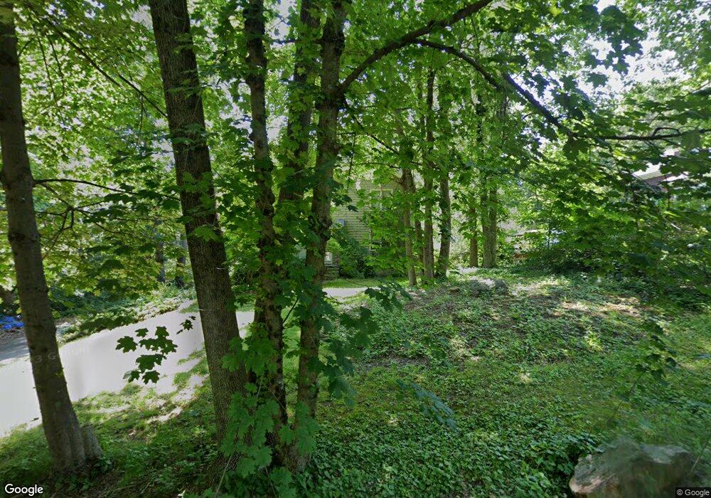 8 N Bend Rd, Worcester, MA 01602 - photo 1