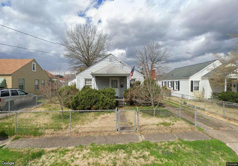 459 17th St, Dunbar, WV 25064 - photo 1