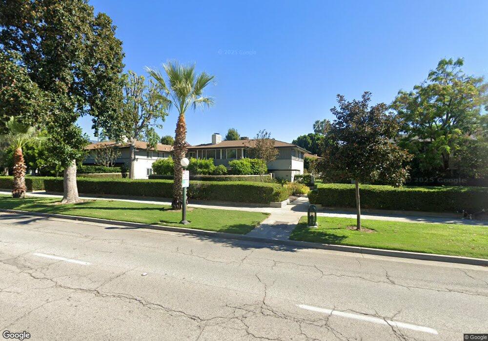 956 S Orange Grove Blvd unit C, Pasadena, CA 91105 - photo 1