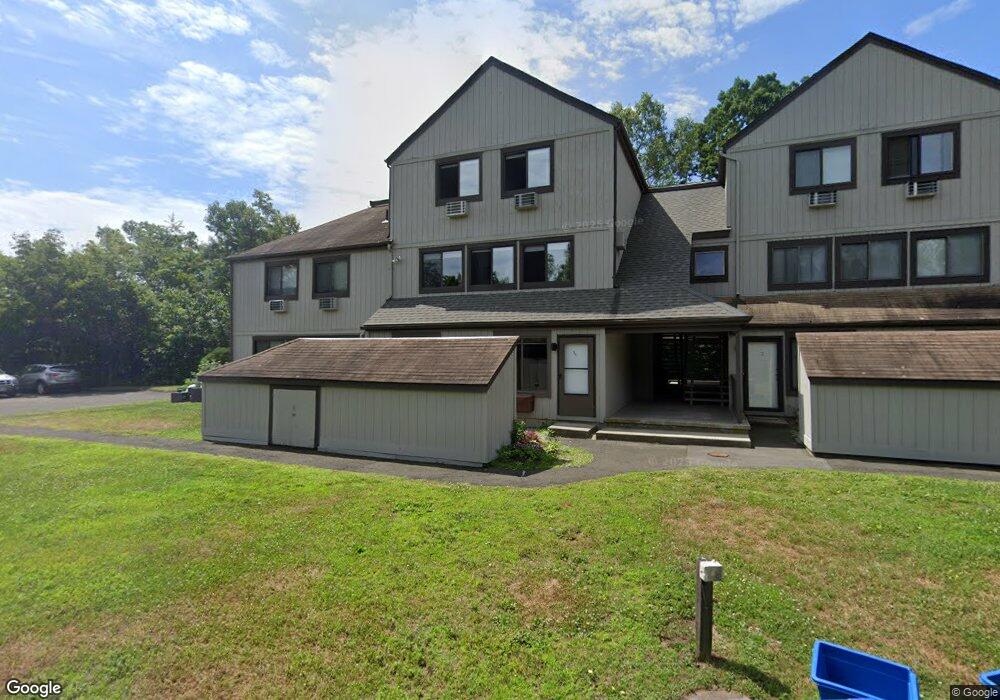 11 Pineview Dr unit 11-B, Branford, CT 06405 - photo 1