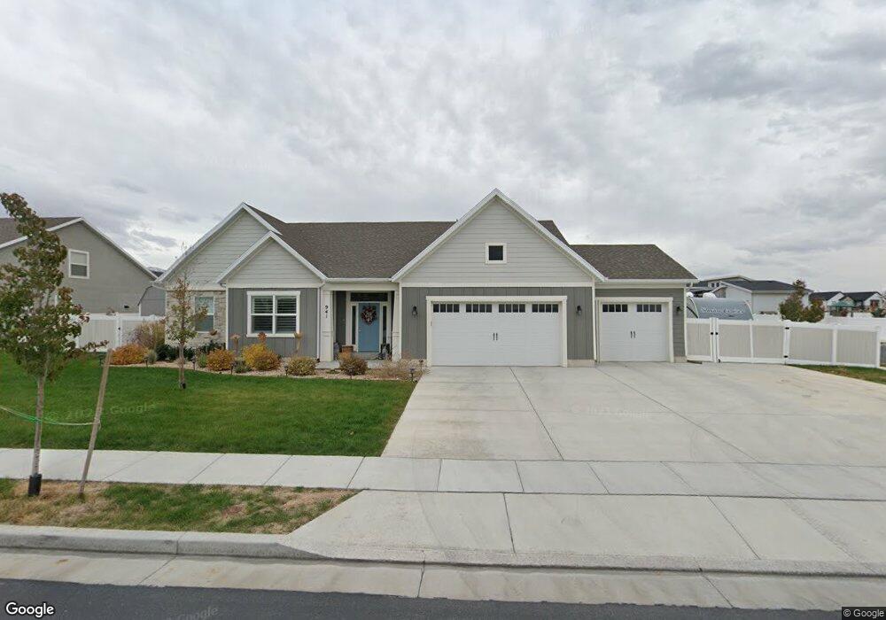 941 W 2100 N unit 17, West Bountiful, UT 84087 - photo 1