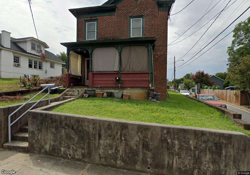 610 Dice St, Charlottesville, VA 22903 - photo 1