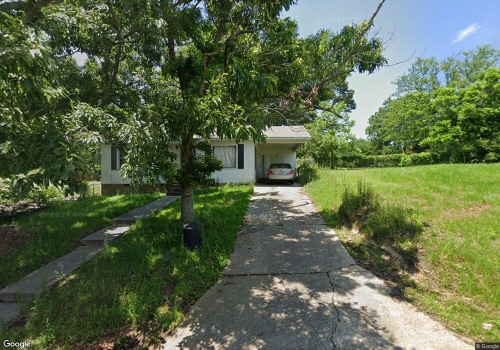 1116 N 13th Ave, Laurel, MS 39440 - photo 1