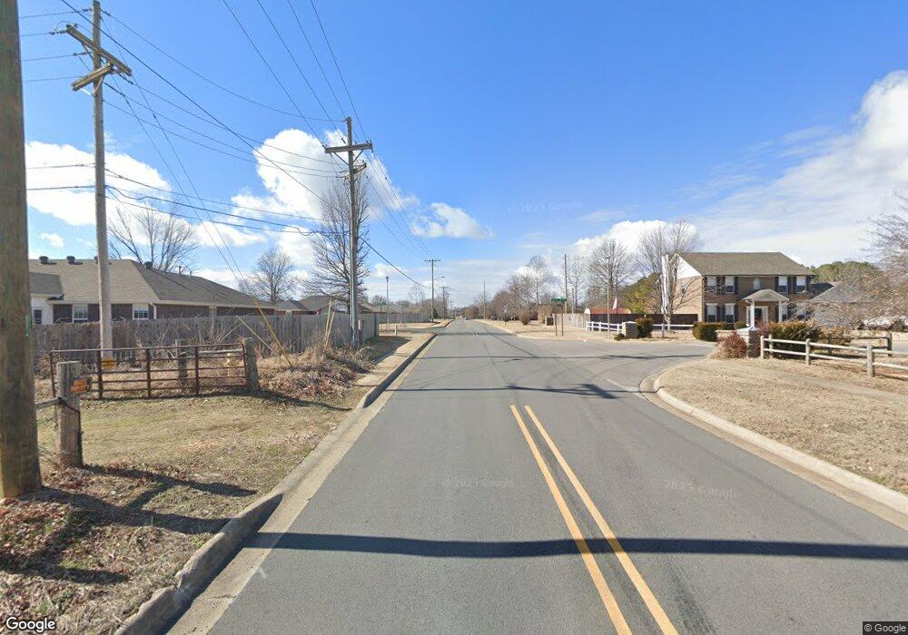 2708 NW 3rd St, Bentonville, AR 72712 - photo 1