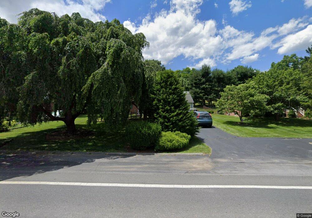 419 Fox Dr, Winchester, VA 22601 - photo 1