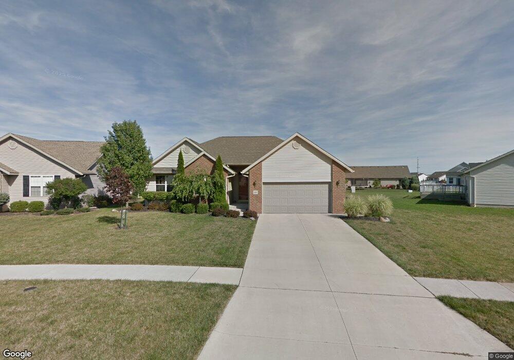 831 Colt Dr, Findlay, OH 45840 - photo 1