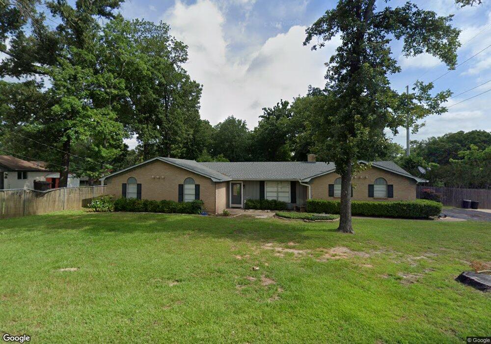 3020 Williamsburg Dr, Tyler, TX 75701 - photo 1