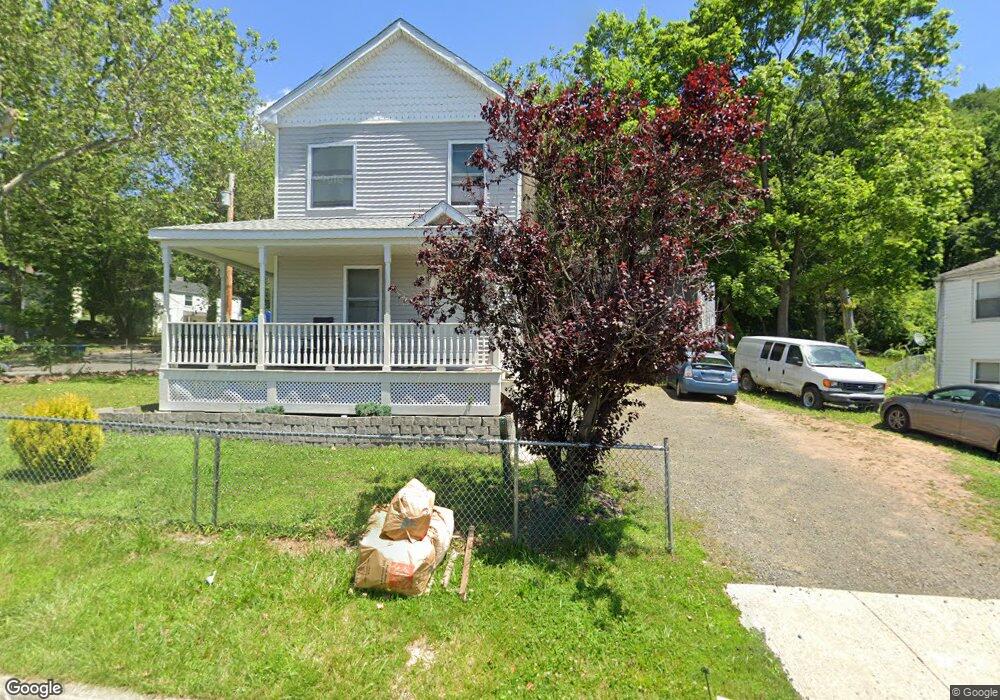 13 Rock Creek Rd, New Haven, CT 06515 - photo 1