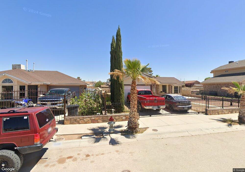 512 von Bargen Dr, Horizon City, TX 79928 - photo 1