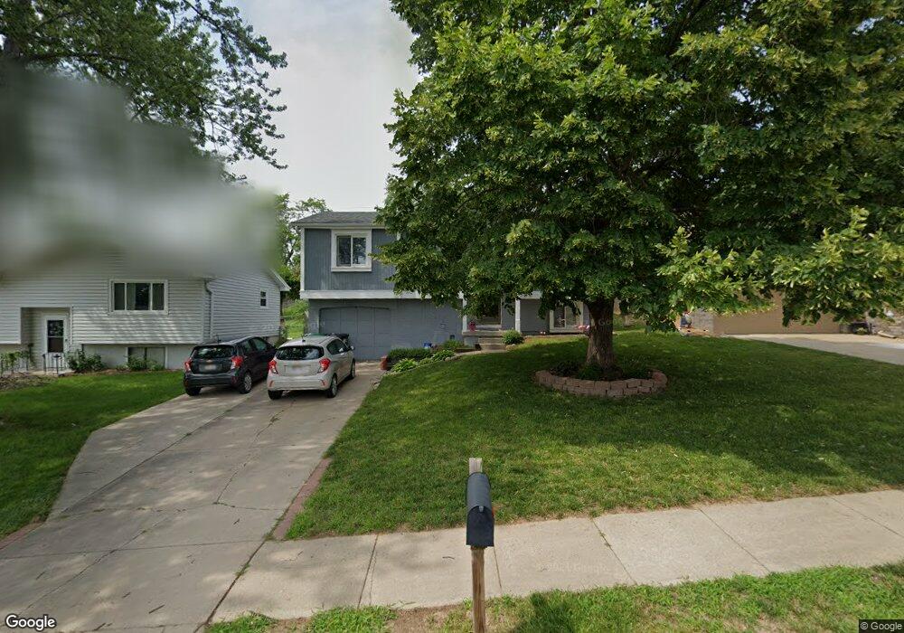 13076 Ames Ave, Omaha, NE 68164 - photo 1
