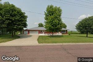 477 E 4th St, Lismore, MN 56155