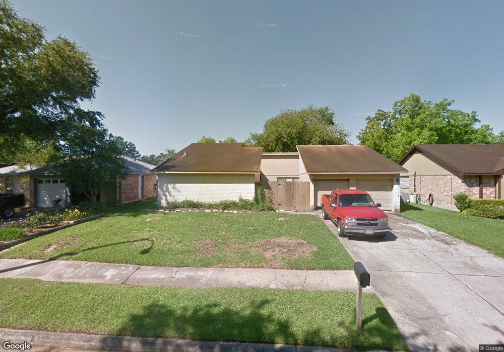 16114 Tibet Rd, Friendswood, TX 77546 - photo 1