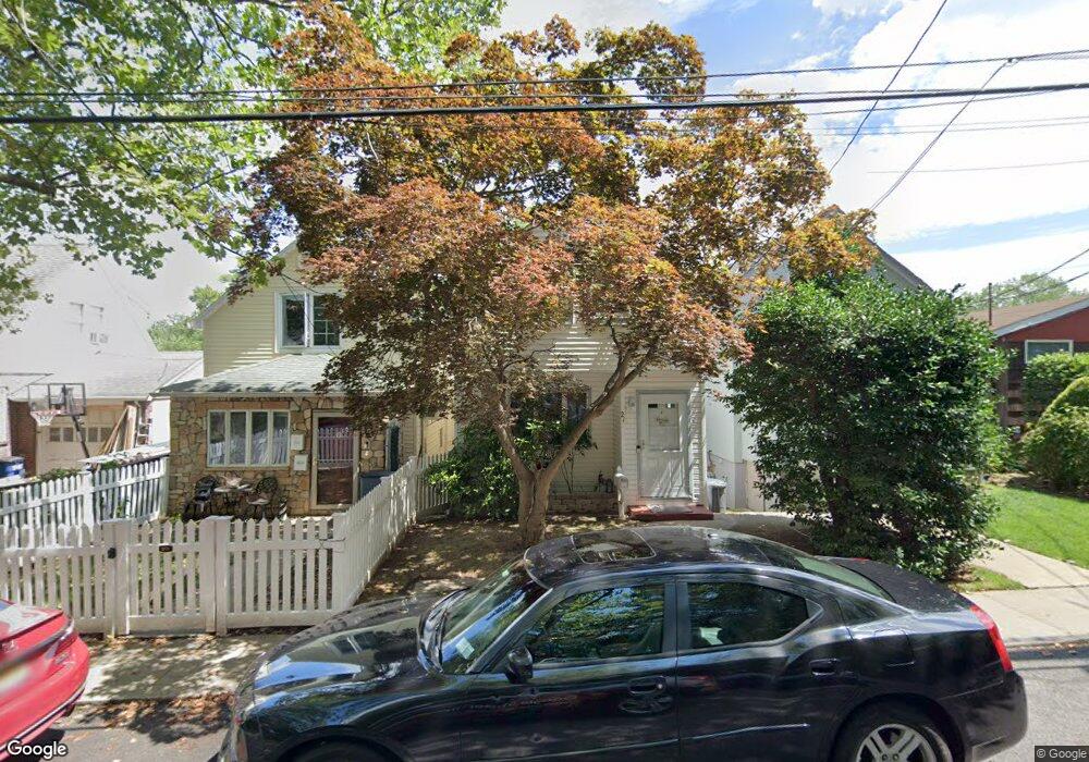 21 Labau Ave, Staten Island, NY 10301 - photo 1