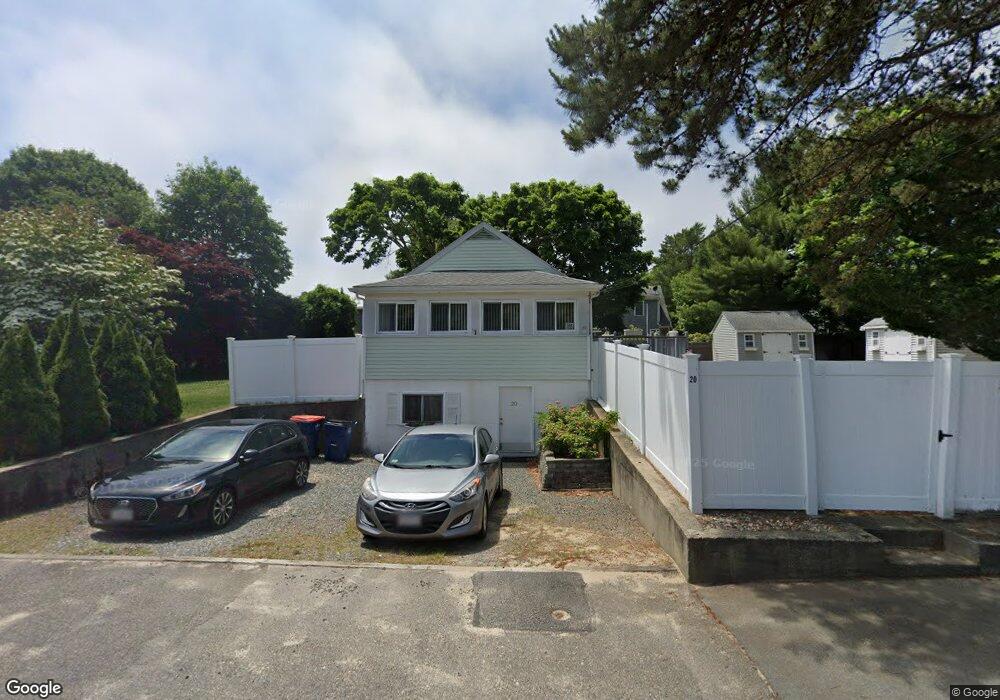 20 Gitche Gumee Rd, Buzzards Bay, MA 02532 - photo 1