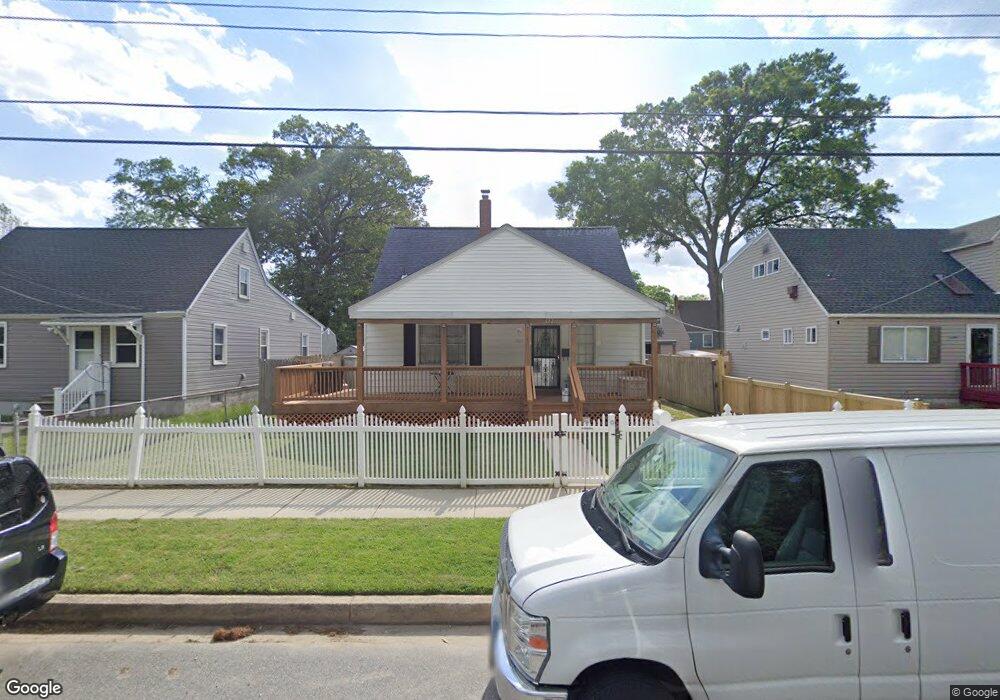 1226 Wilson Point Rd, Middle River, MD 21220 - photo 1